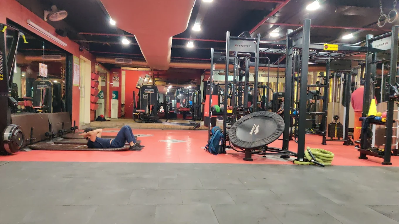 Athelonics Hybrid Gym Chandigarh