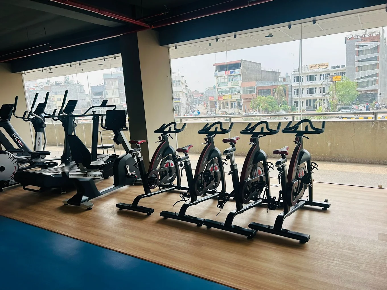 Athelonics Hybrid Gym Zirakpur