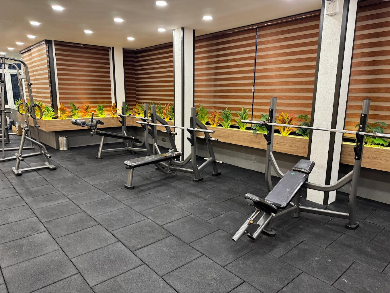 Auston Gym -Jhungian road kharar