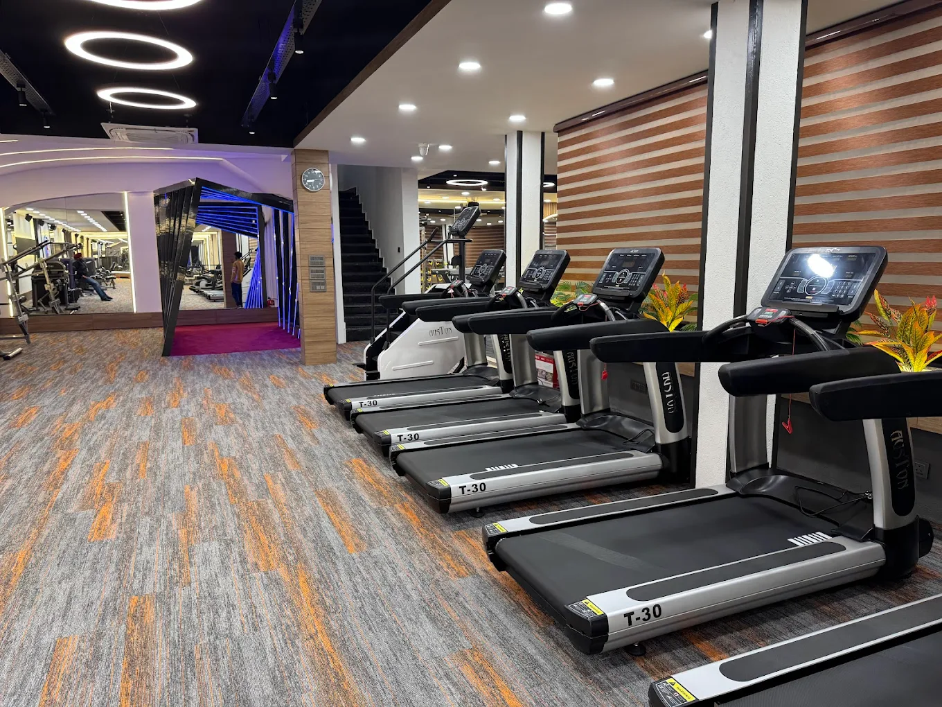 Auston Gym -Jhungian road kharar