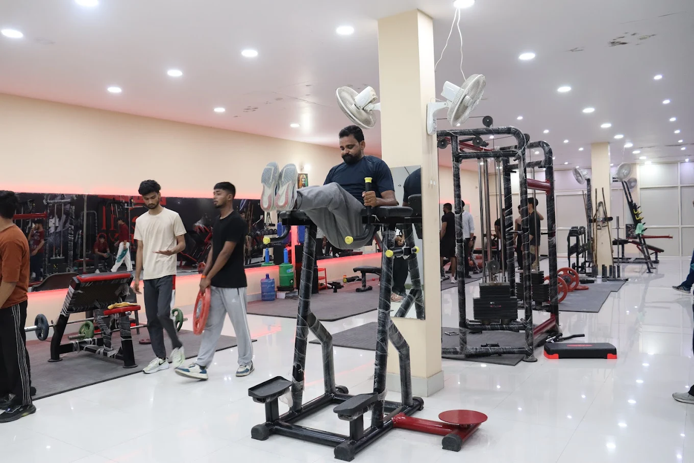 B4U Unisex GYM Kashipur