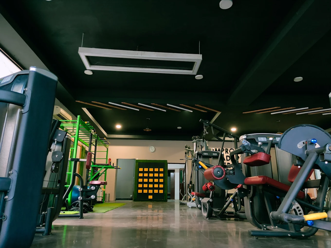 EverFit Gym & Spa Zirakpur