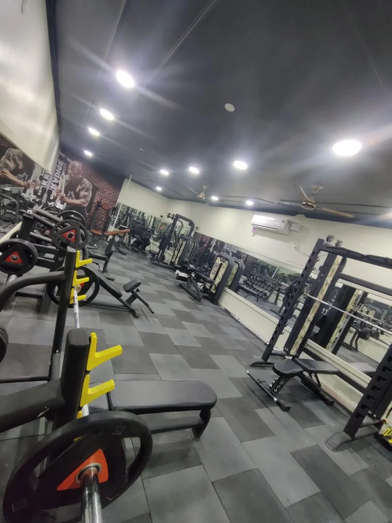 Fitness First 9 Unisex Gym Ludhiana
