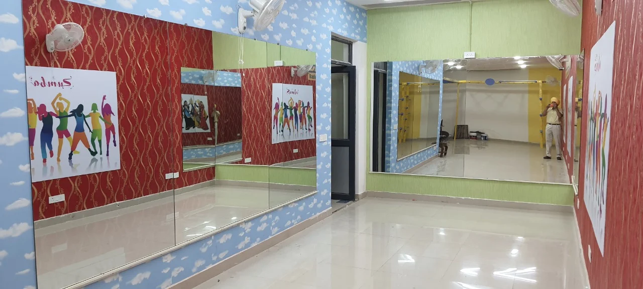 Fitt Lounge Gym and Spa Kharar