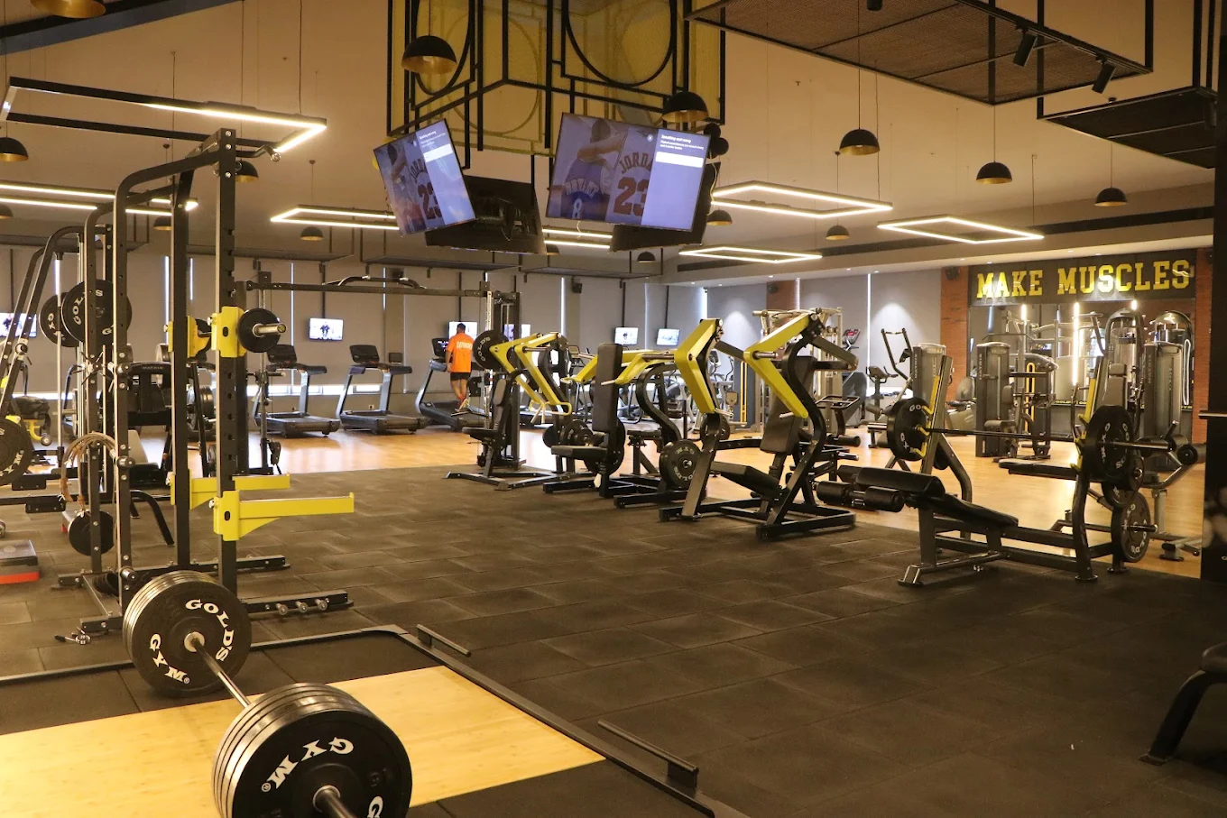 GOLDS GYM PREMIUM Jalandhar Heights