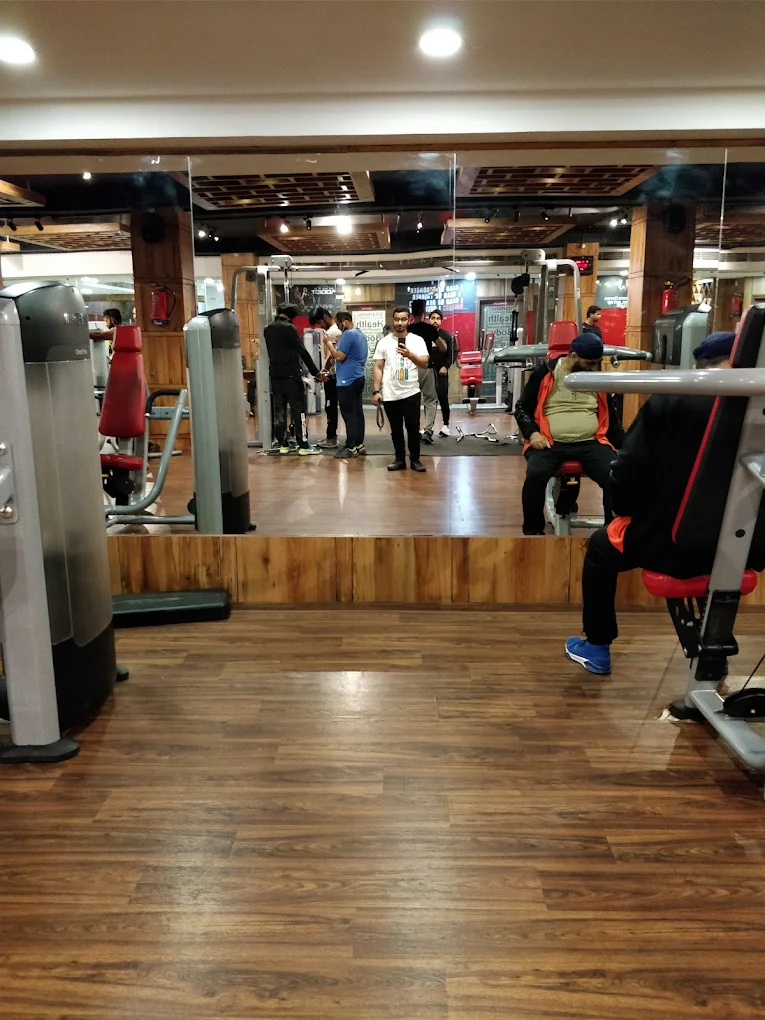 Gold's Gym Dehradun