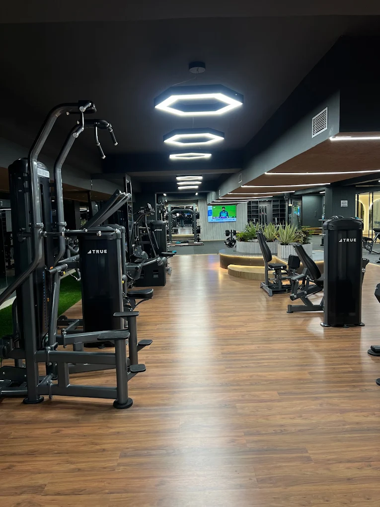 Iconic Luxury Gym Dehradun