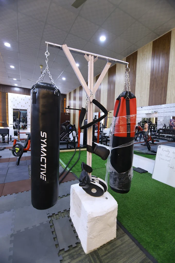 Iconiic Fitness Unisex Gym Haridwar