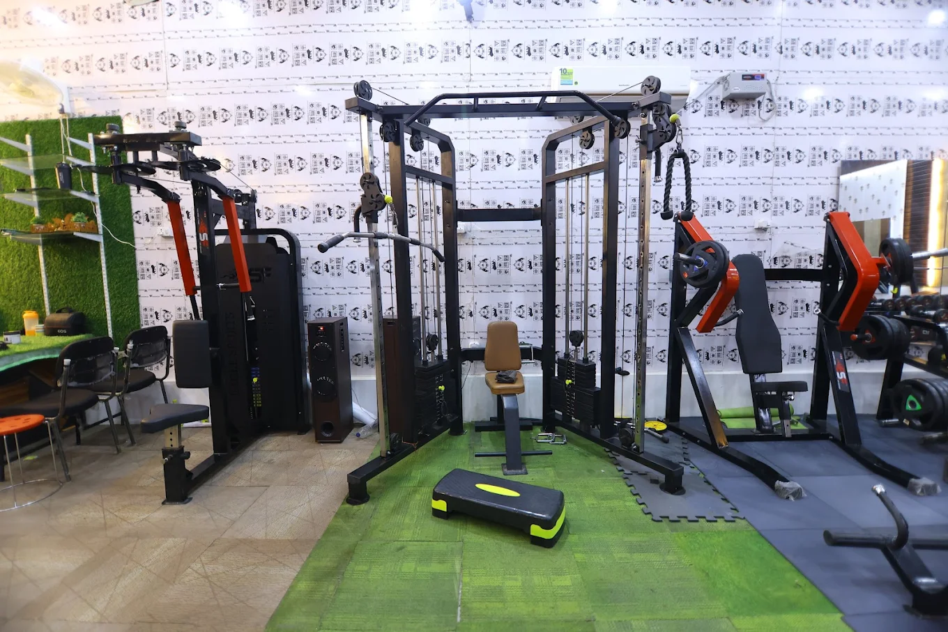 Iconiic Fitness Unisex Gym Haridwar