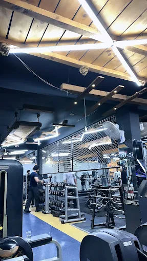 Leo Fitness Gym Derabassi