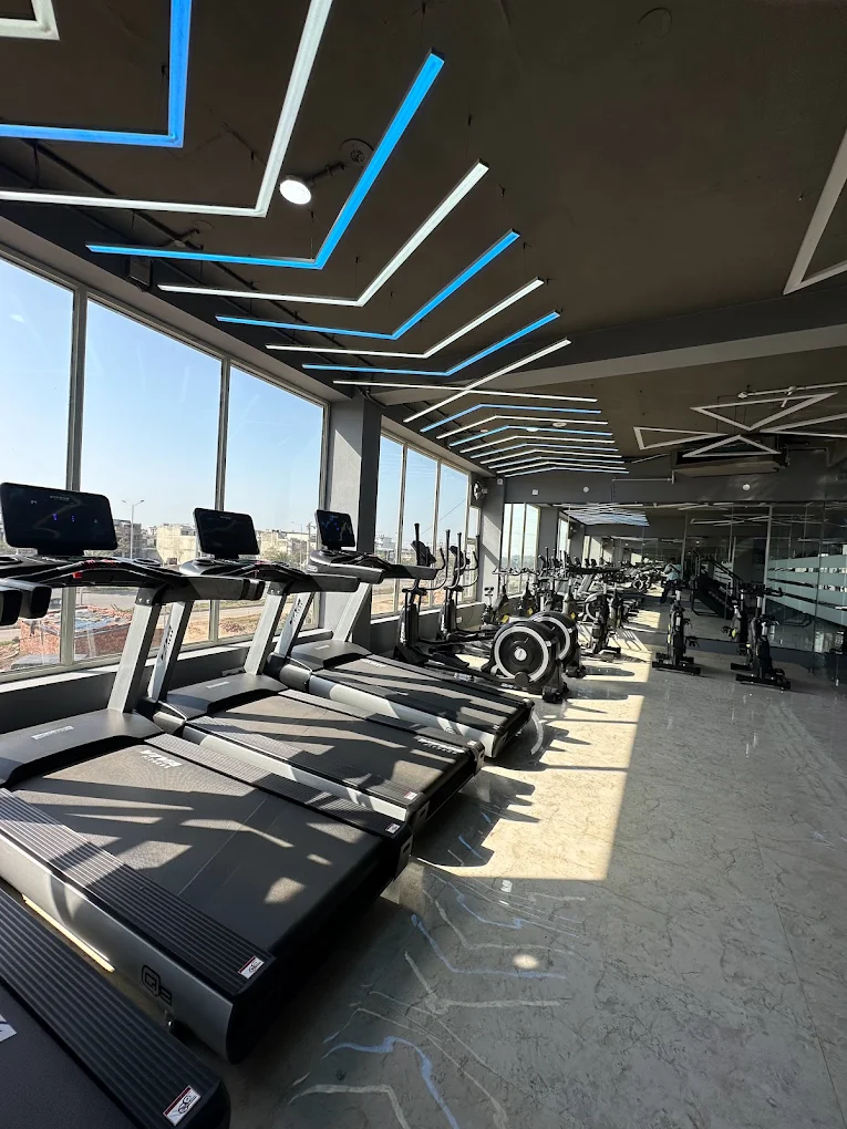 Level Up Gym & Spa Kharar