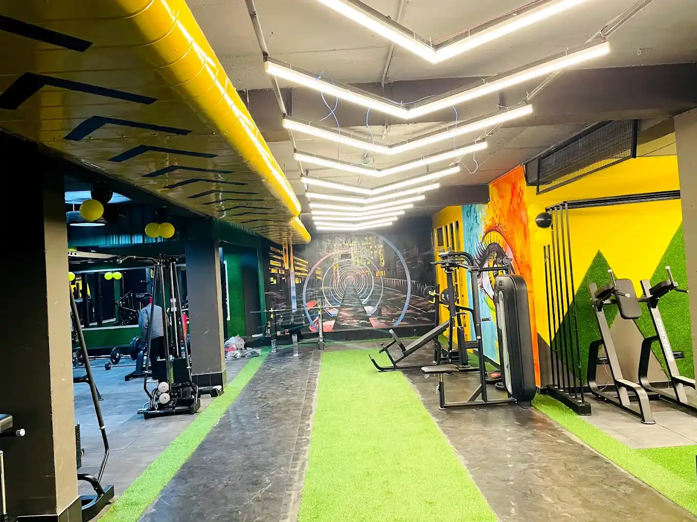 Old Skoool Gym & Spa Kharar