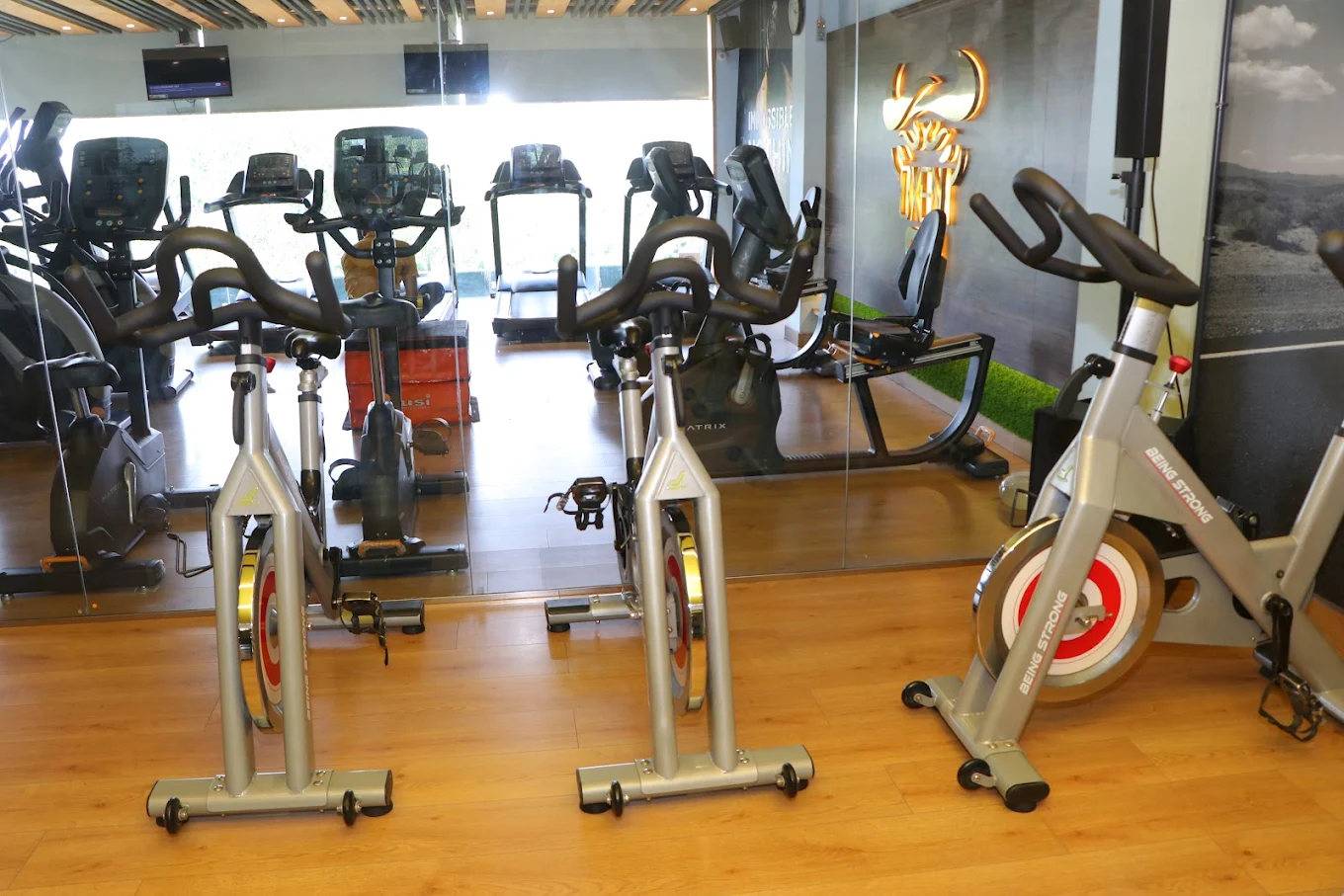 Oxen Gym & Spa Ludhiana