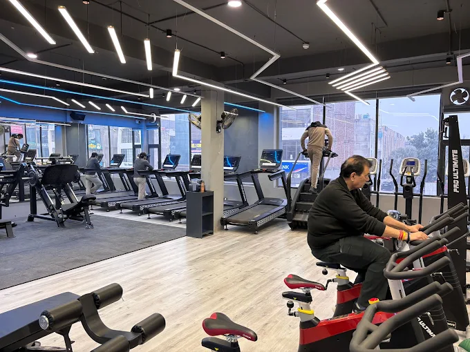 Pro Ultimate Gyms New Chandigarh